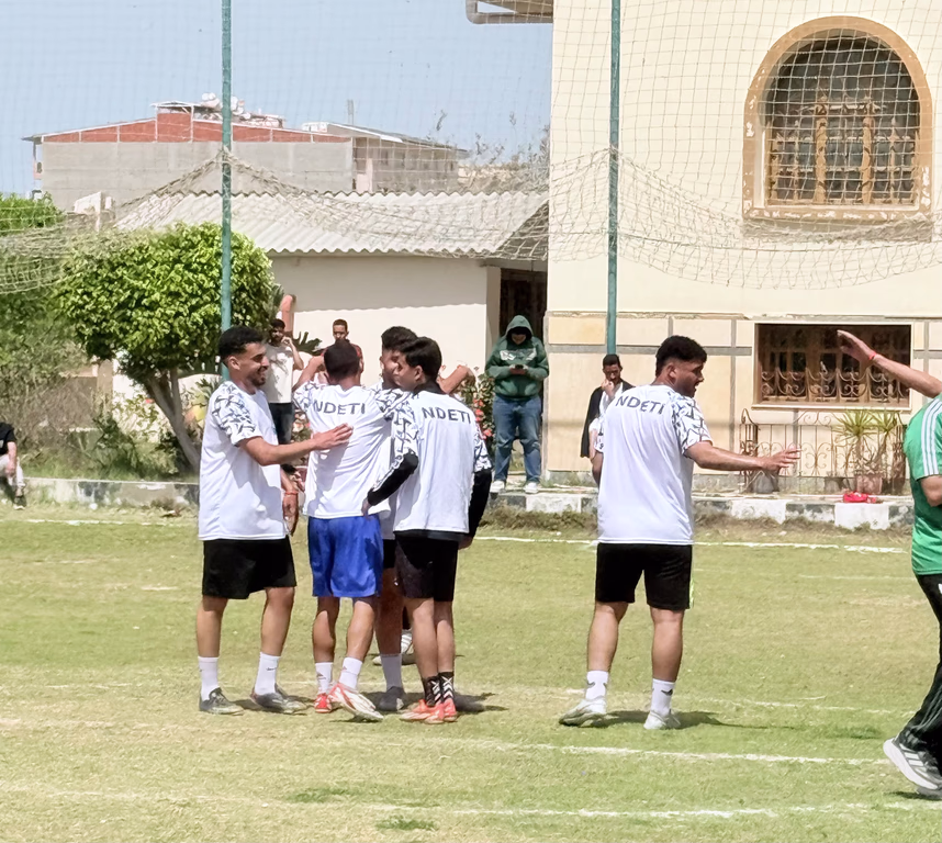 لقطة من المباراة 1